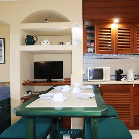 Mystay - Bellavista Pool & Appartement Albufeira